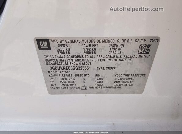 3GCUKNEC3GG325551 2016 CHEVROLET SILVERADO White Vista del compartimento del motor