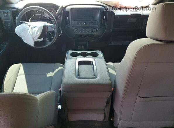 3GCUKPEC1JG600319 2018 CHEVROLET SILVERADO Серебряный Вид панели приборов