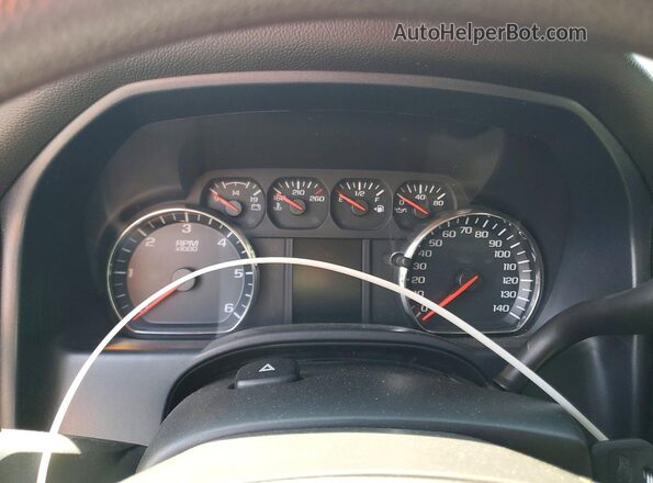 3GCUKPEC1JG600319 2018 CHEVROLET SILVERADO Серебряный Вид щитка приборов
