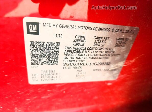 3GCUKREC1JG290782 2018 CHEVROLET SILVERADO Red Vista del compartimento del motor