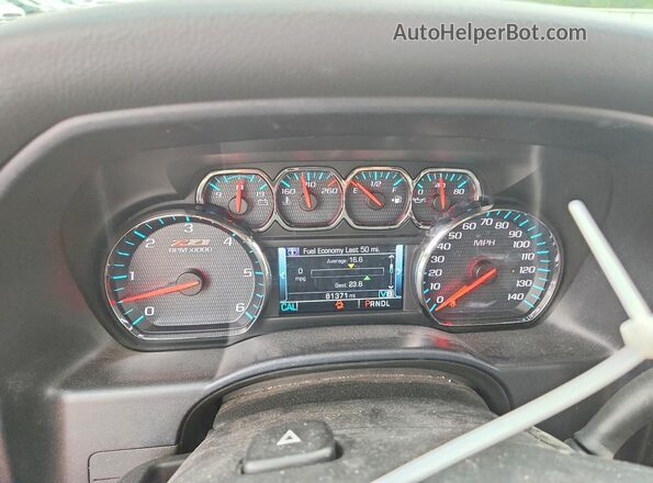 3GCUKREC2JG207358 2018 CHEVROLET SILVERADO Red Вид щитка приладів