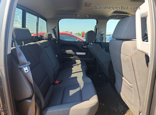3GCUKREC3JG385828 2018 CHEVROLET SILVERADO Gray Vista de los asientos traseros