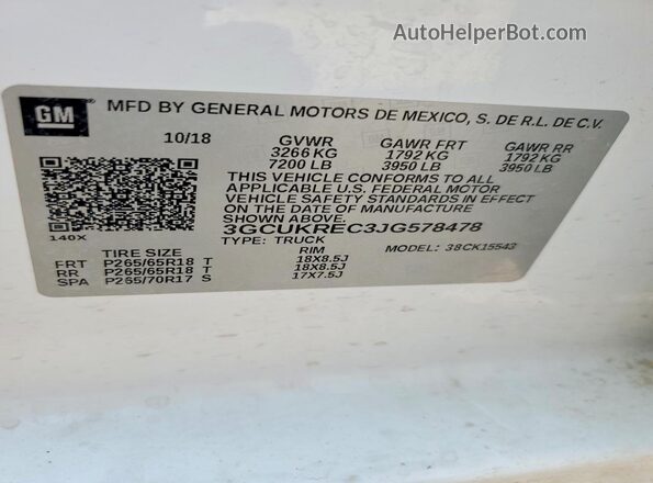 3GCUKREC3JG578478 2018 CHEVROLET SILVERADO White ძრავის განყოფილების ხედი