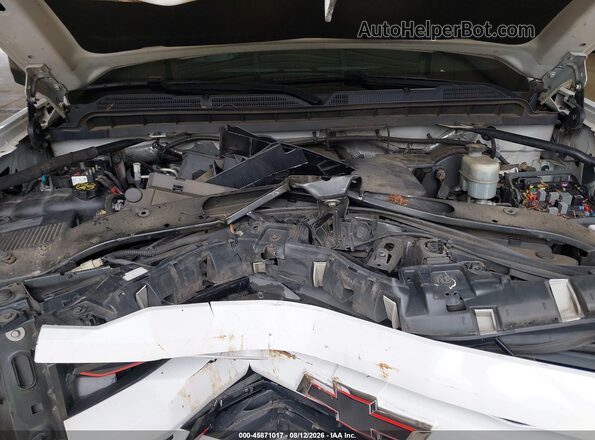 3GCUKREC4HG218811 2017 CHEVROLET SILVERADO White Rear view