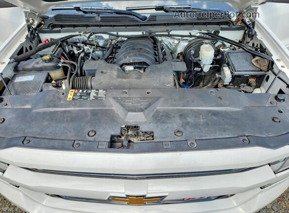 3GCUKREC4HG256247 2017 CHEVROLET SILVERADO White Rear interior view