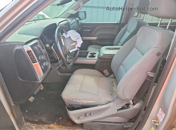 3GCUKREC6JG437890 2018 CHEVROLET SILVERADO Silver Вид салону спереду