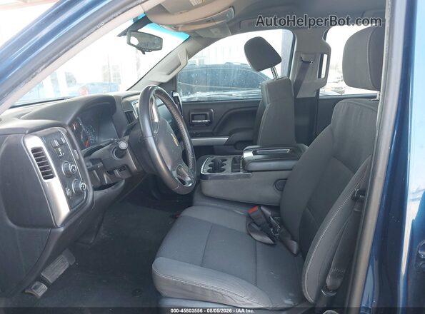 3GCUKREC7HG466342 2017 CHEVROLET SILVERADO Blue Widok wnętrza z przodu