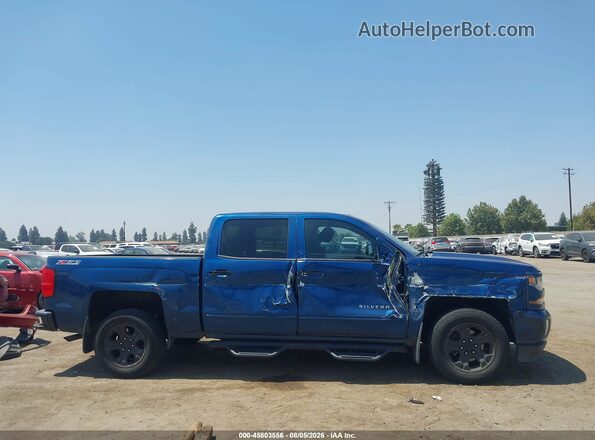 3GCUKREC7HG466342 2017 CHEVROLET SILVERADO Blue Widok wnętrza z tyłu