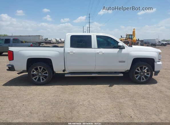 3GCUKREC8HG466429 2017 CHEVROLET SILVERADO White Vista del salpicadero