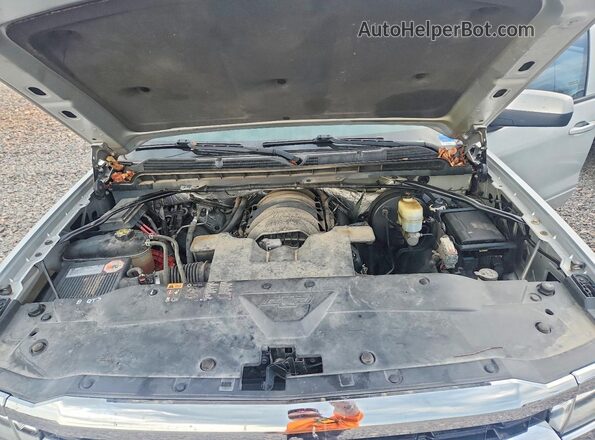 3GCUKREC9GG311421 2016 CHEVROLET SILVERADO Silver Rear interior view