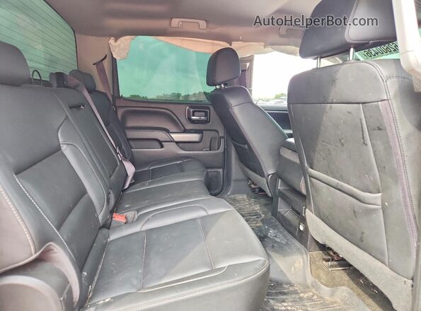 3GCUKREC9HG199544 2017 CHEVROLET SILVERADO Maroon Widok tylnych siedzeń