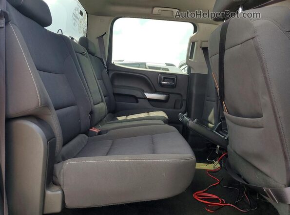 3GCUKREC9HG365903 2017 CHEVROLET SILVERADO Silver Rear seats view