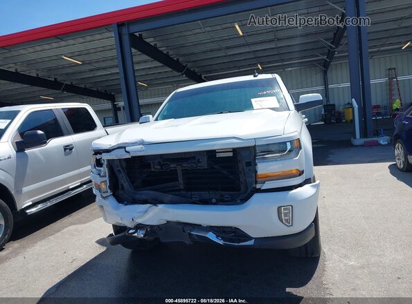 3GCUKREC9JG626761 2018 CHEVROLET SILVERADO Белый Вид щитка приборов