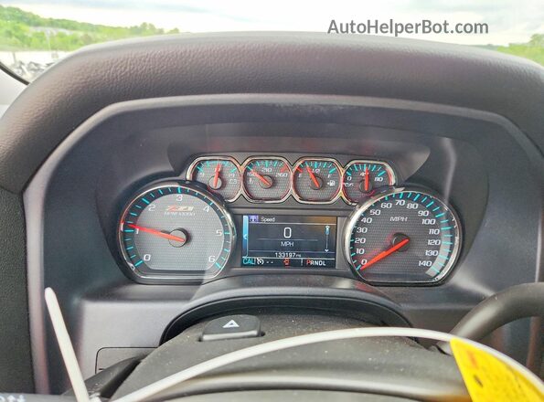 3GCUKRECXHG443461 2017 CHEVROLET SILVERADO White ხელსაწყოთა პანელის ხედი