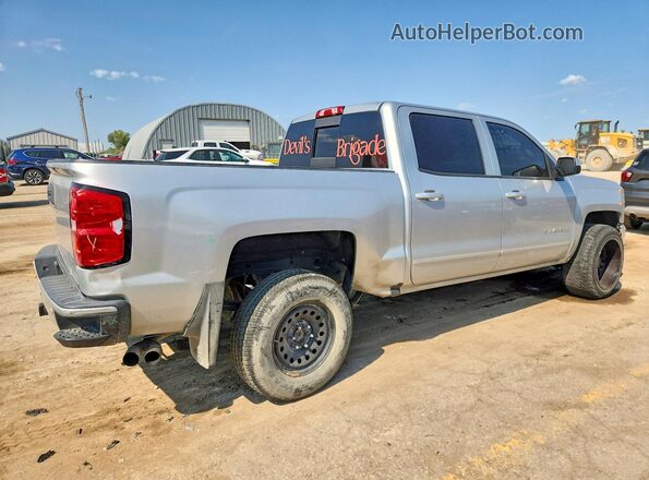 3GCUKRECXJG377239 2018 CHEVROLET SILVERADO Silver Trasero derecho
