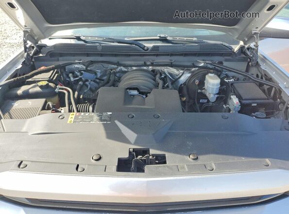 3GCUKREH5HG402151 2017 CHEVROLET SILVERADO Серебряный Вид задней части салона