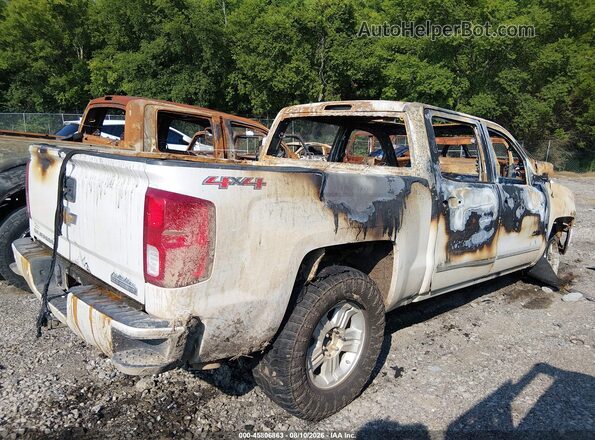 3GCUKTEC4GG314143 2016 CHEVROLET SILVERADO Белый Вид щитка приборов