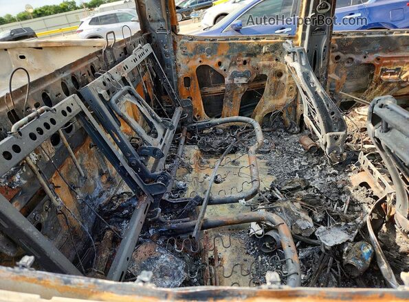 3GCUKTEJ2HG460508 2017 CHEVROLET SILVERADO Burn Vista de los asientos traseros