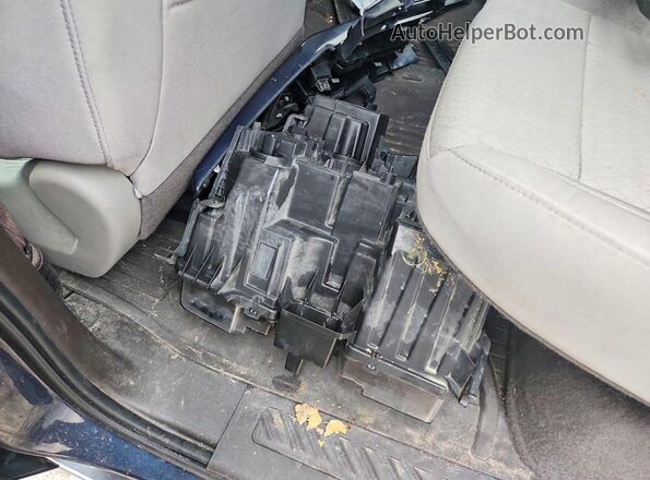 3GCUYEED7NG215154 2022 CHEVROLET SILVERADO Blue Вид підкапотного простору