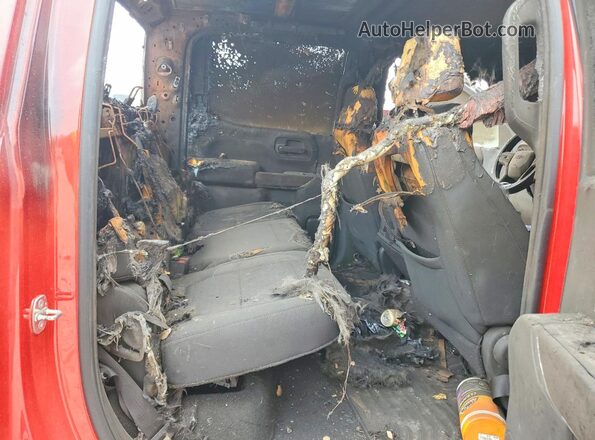 3GCUYFETXNG198122 2022 CHEVROLET SILVERADO Red Vista de los asientos traseros