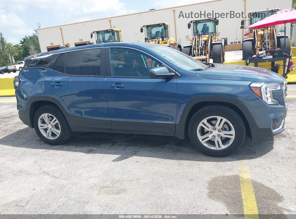 3GKALMEG6RL366493 2024 GMC TERRAIN Blue Սալոնի հետևի տեսք