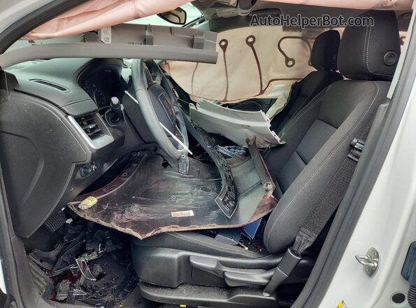 3GKALMEG8RL383585 2024 GMC TERRAIN White Vista interior delantera