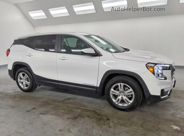 3GKALMEGXRL388044 2024 GMC TERRAIN White Front right
