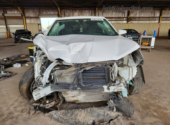 3GKALMEV0JL142185 2018 GMC TERRAIN White Widok z przodu