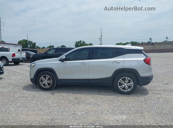 3GKALMEV3JL379687 2018 GMC TERRAIN Silver 