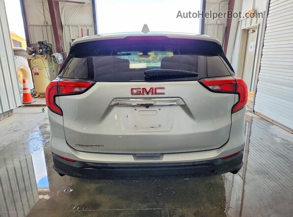 3GKALMEV5LL195144 2020 GMC TERRAIN Серебряный Вид сзади