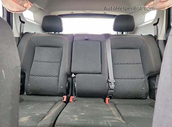 3GKALMEV7JL175927 2018 GMC TERRAIN Burgundy Widok tylnych siedzeń