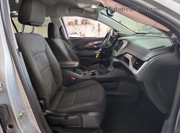 3GKALMEV7LL104889 2020 GMC TERRAIN Silver Вид салону спереду