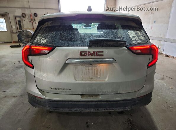 3GKALMEV7LL104889 2020 GMC TERRAIN Silver Вид ззаду