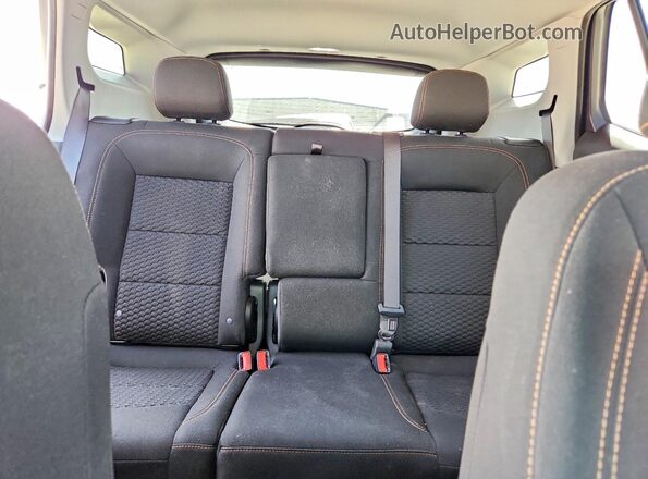 3GKALMEV8ML352098 2021 GMC TERRAIN Silver Հետևի նստատեղերի տեսք