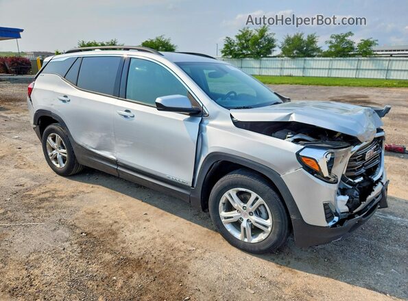 3GKALMEV9JL200150 2018 GMC TERRAIN Silver Delantero derecho