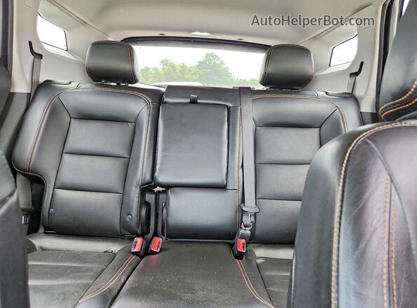 3GKALPEV1ML304167 2021 GMC TERRAIN Silver Հետևի նստատեղերի տեսք