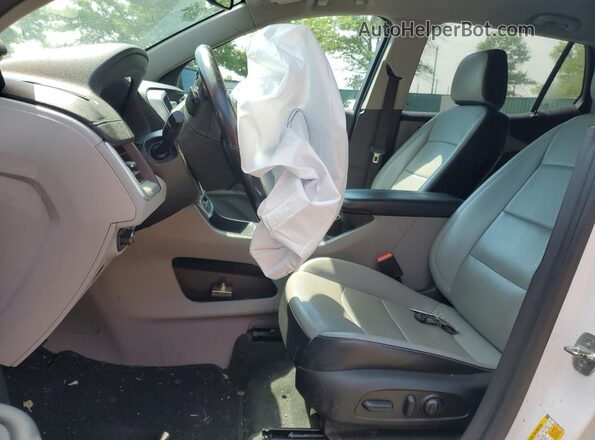 3GKALPEV8NL180397 2022 GMC TERRAIN White 