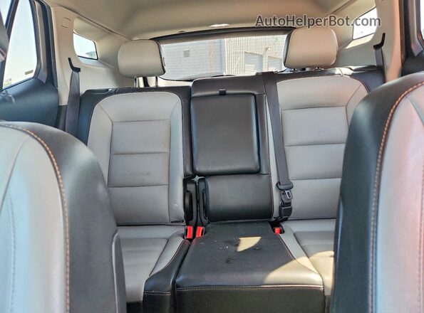 3GKALPEV9KL179996 2019 GMC TERRAIN Silver Հետևի նստատեղերի տեսք