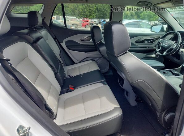 3GKALPEV9NL208837 2022 GMC TERRAIN Белый Вид задней части салона