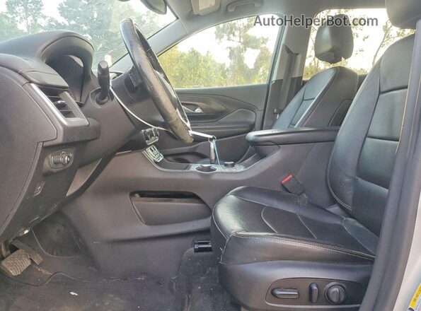 3GKALPEVXKL198959 2019 GMC TERRAIN Silver Սալոնի դիմացի տեսք