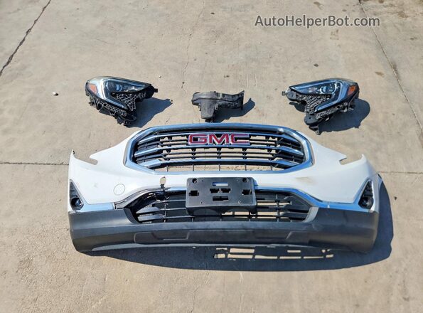 3GKALPEX2LL260857 2020 GMC TERRAIN White Vista del compartimento del motor