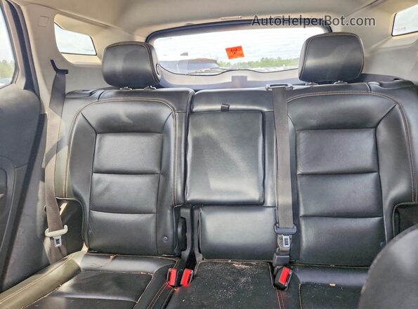 3GKALPEX7JL388637 2018 GMC TERRAIN Silver უკანა სავარძლების ხედი