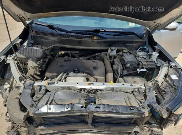 3GKALPEX7JL388637 2018 GMC TERRAIN Silver ძრავის განყოფილების ხედი