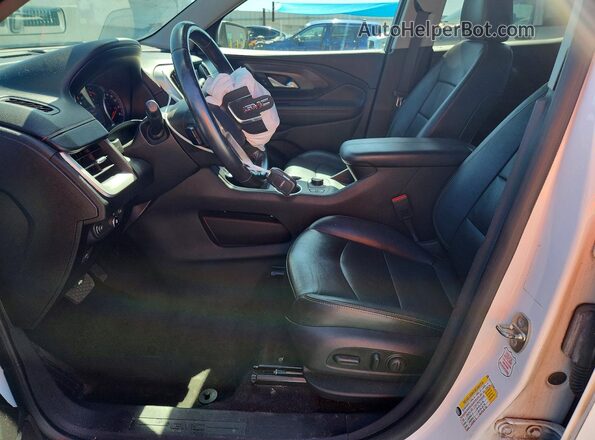 3GKALPEX8KL267777 2019 GMC TERRAIN White წინა სალონის ხედი