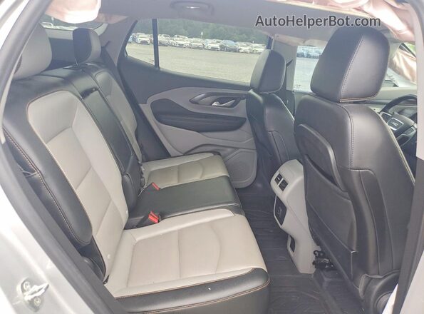 3GKALPEX9LL237608 2020 GMC TERRAIN Silver Rear interior view