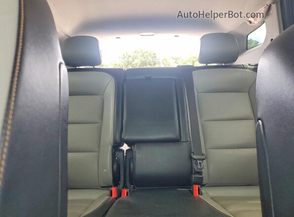 3GKALPEX9LL237608 2020 GMC TERRAIN Silver Rear seats view