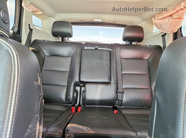 3GKALSEX8KL157931 2019 GMC TERRAIN Silver Vista de los asientos traseros