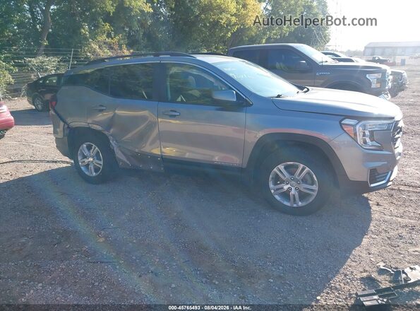 3GKALTEG4RL147736 2024 GMC TERRAIN Silver Widok wnętrza z tyłu
