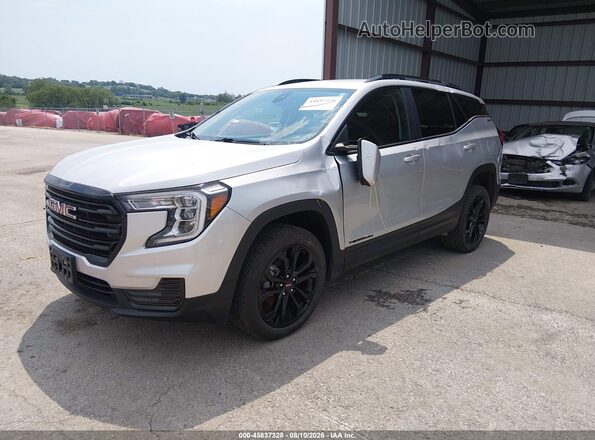 3GKALTEV7NL268396 2022 GMC TERRAIN Silver Przód lewy