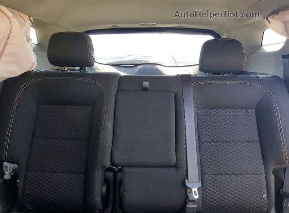 3GKALTEV9JL405980 2018 GMC TERRAIN Silver Հետևի նստատեղերի տեսք